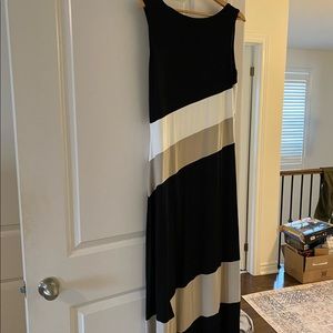 Beautiful maxi dress tri color